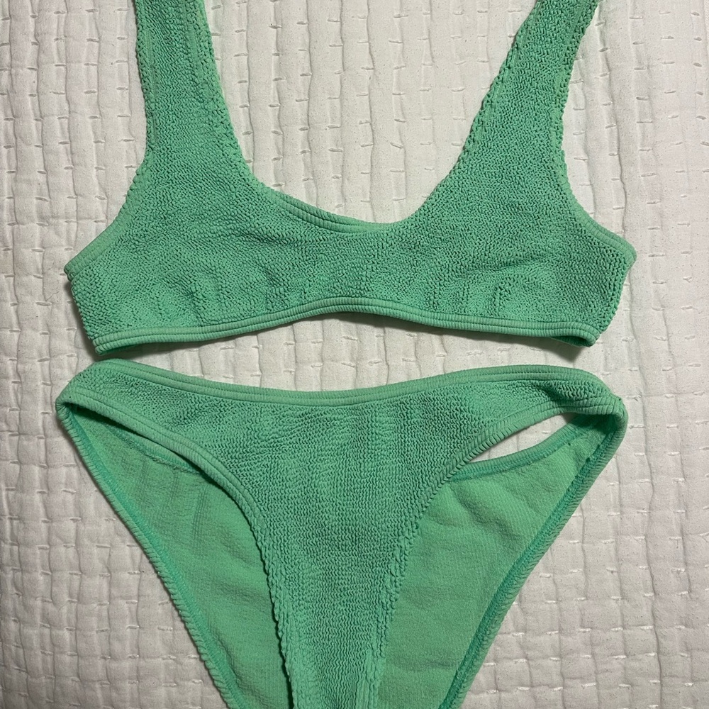 Love & Bikinis light green bikini